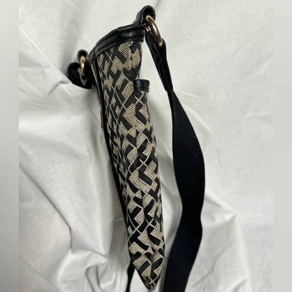 TOMMY HILFIGER Monogram Crossbody Purse With Adjustable Strap - Good Condition - Picture 9 of 11